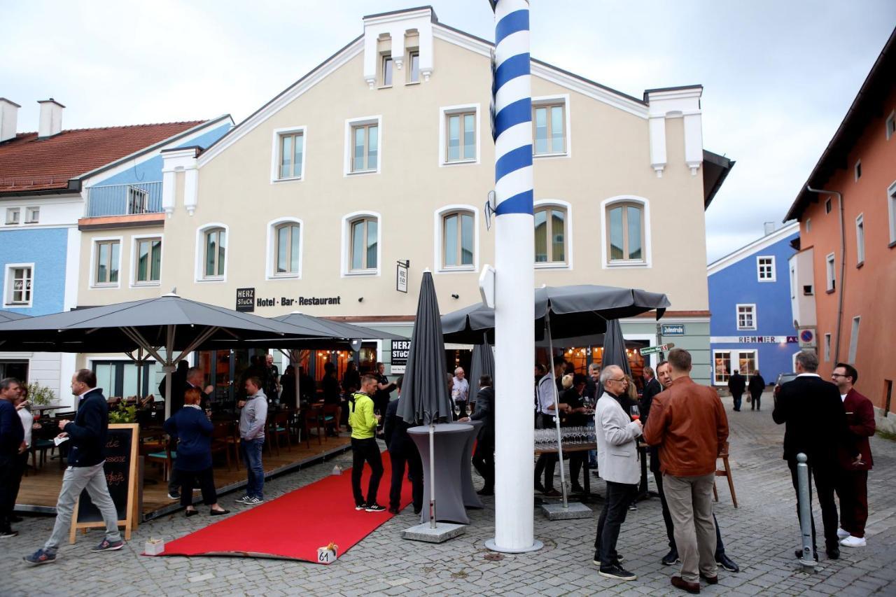 Hotel & Restaurant Herzstueck Вальдкирхен Экстерьер фото