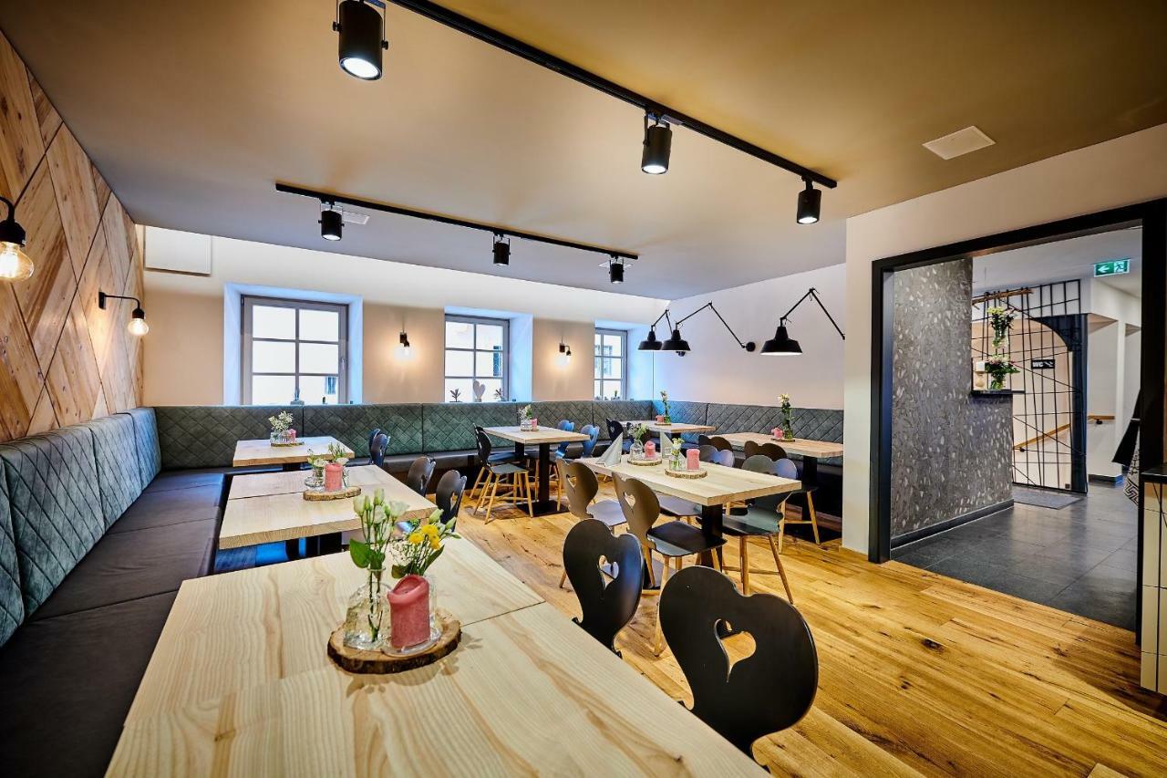 Hotel & Restaurant Herzstueck Вальдкирхен Экстерьер фото